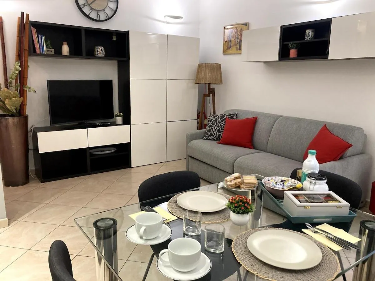 Buenos Aires 24 Apartment Milan Italy